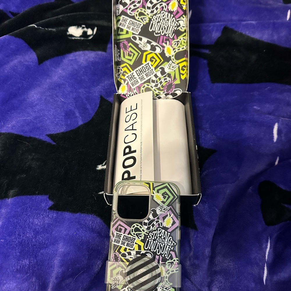 Beetlejuice iPhone 14 Pro Max popsocket case